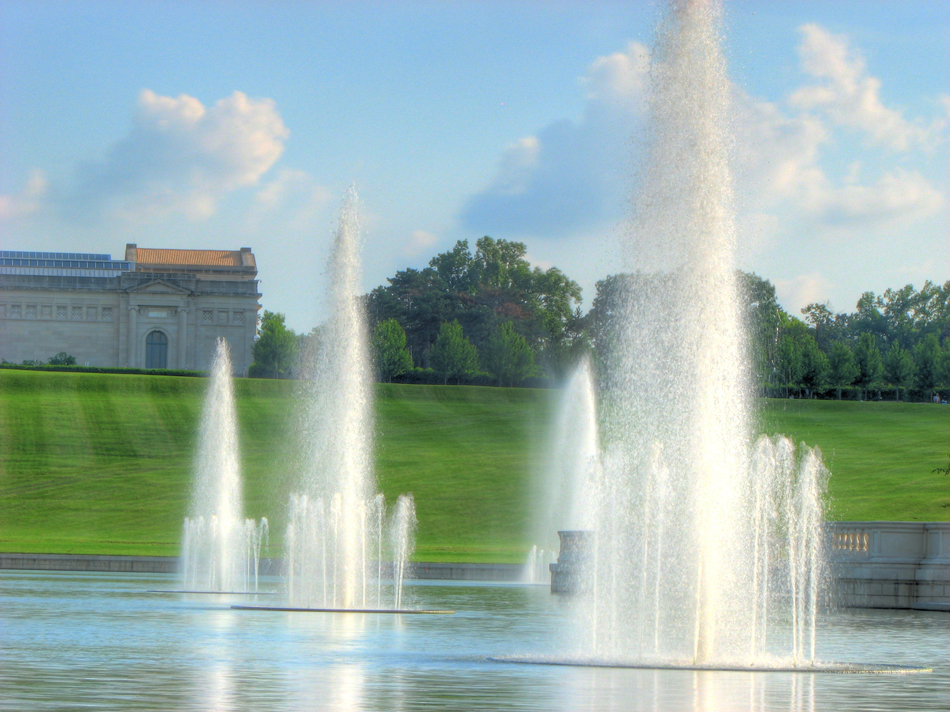 Fountains in Forest Park's Grand Basin in St. Louis, MO